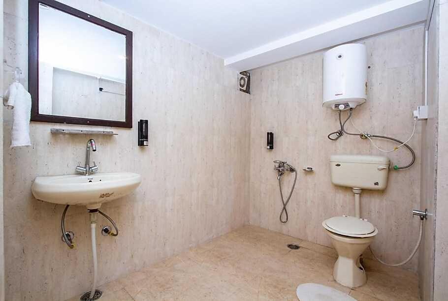 Hotel O Beas Regency Manāli Екстериор снимка