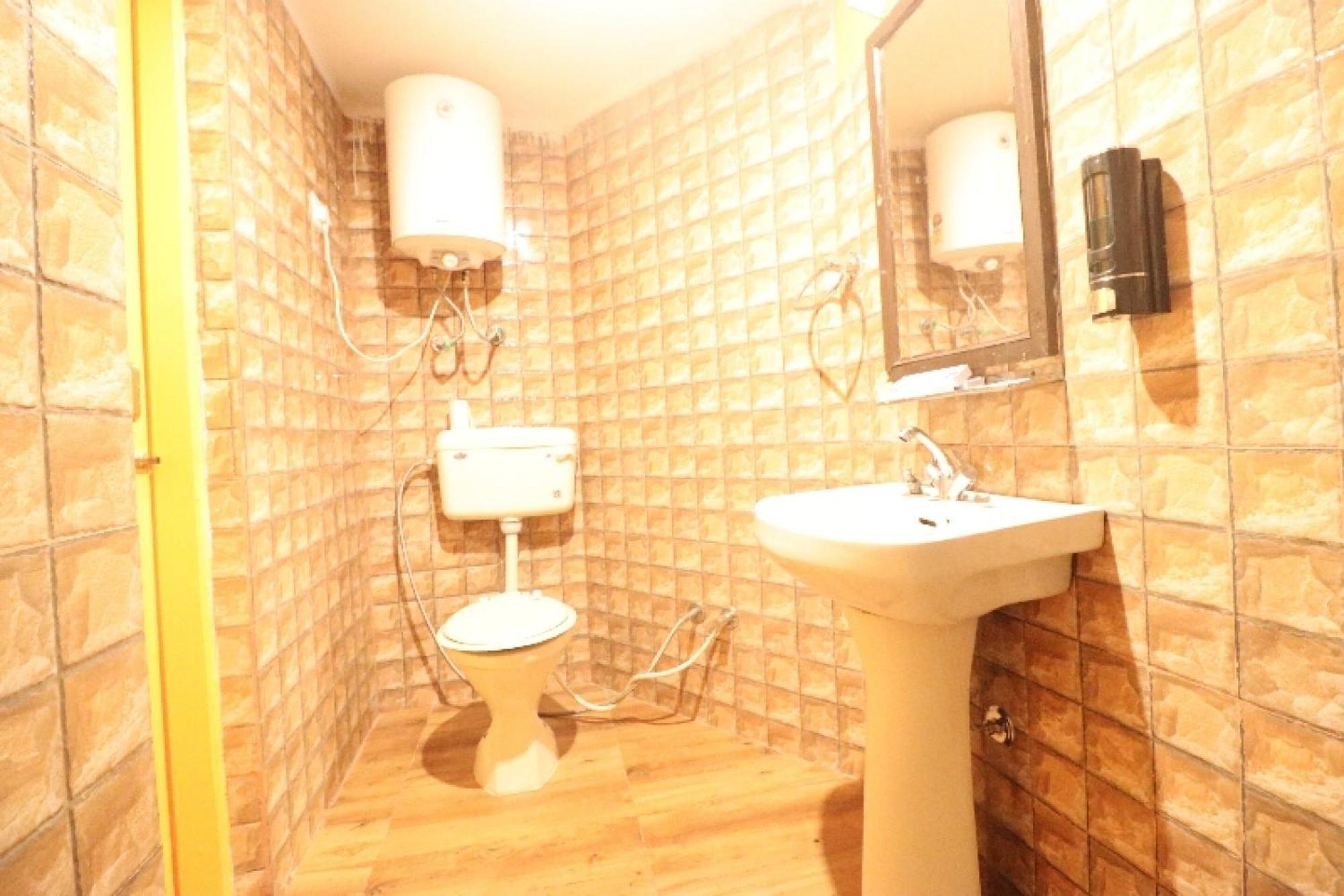 Hotel O Beas Regency Manāli Екстериор снимка